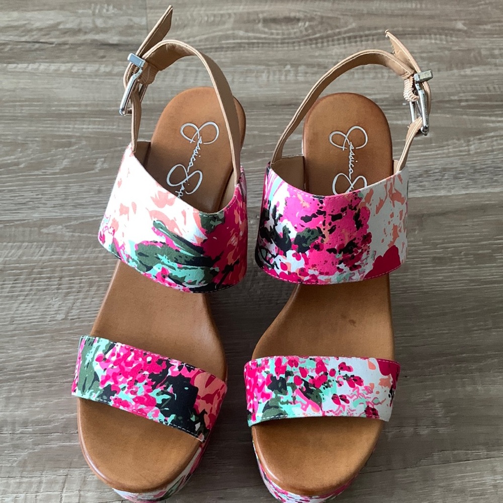 Beautiful Jessica Simpson wedges
